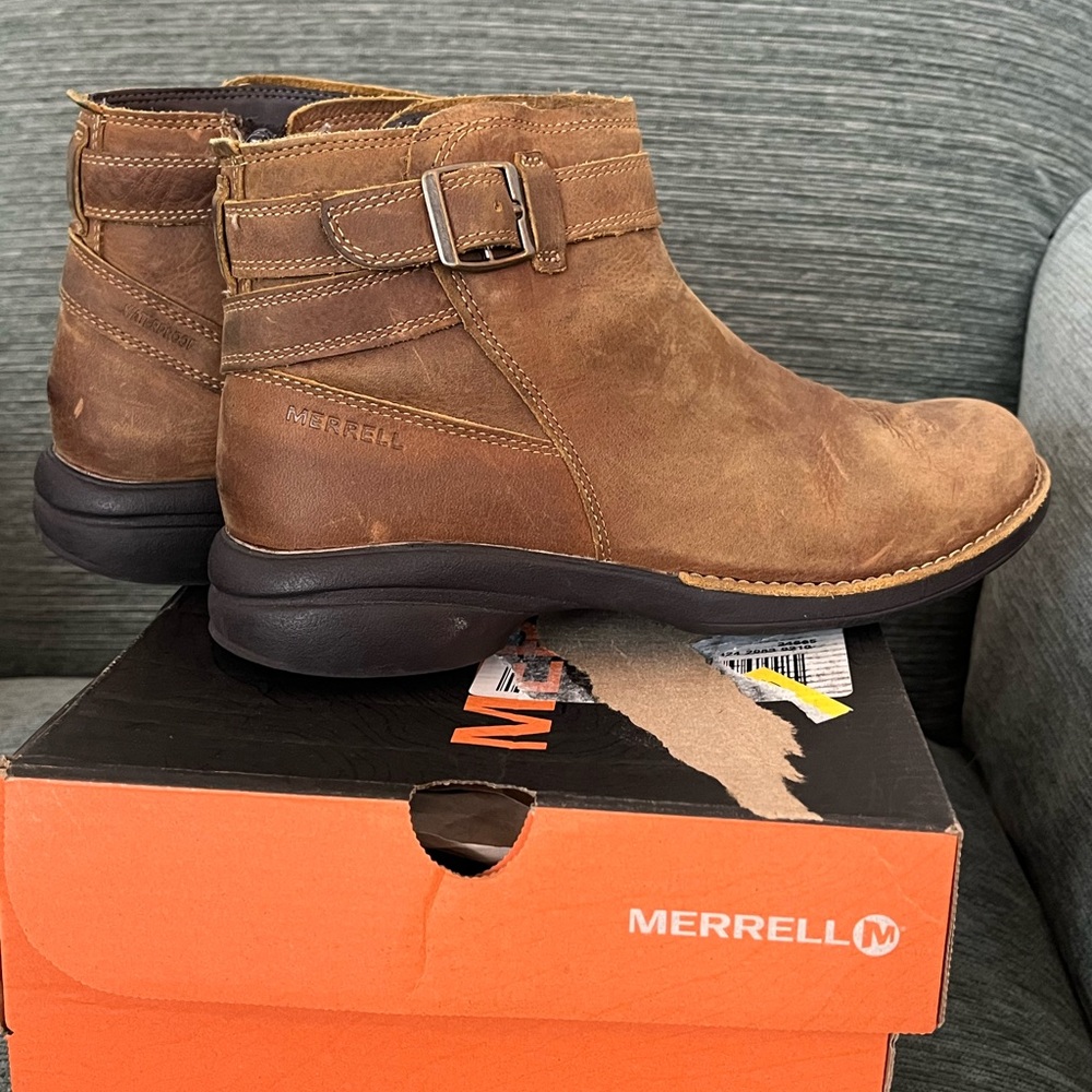 Merrell Women’s Brown Leather Boots